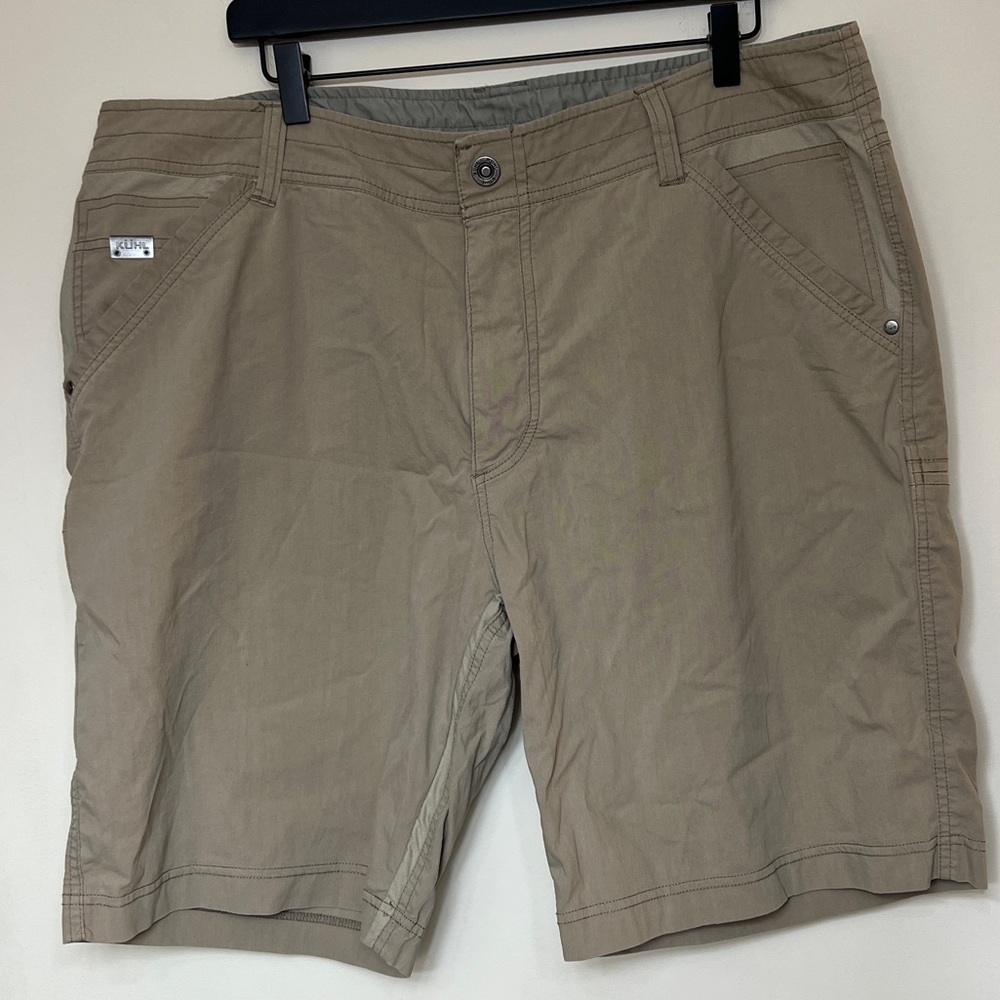 Men’s Kuhl Shorts Size 40 Hiking Outdoor